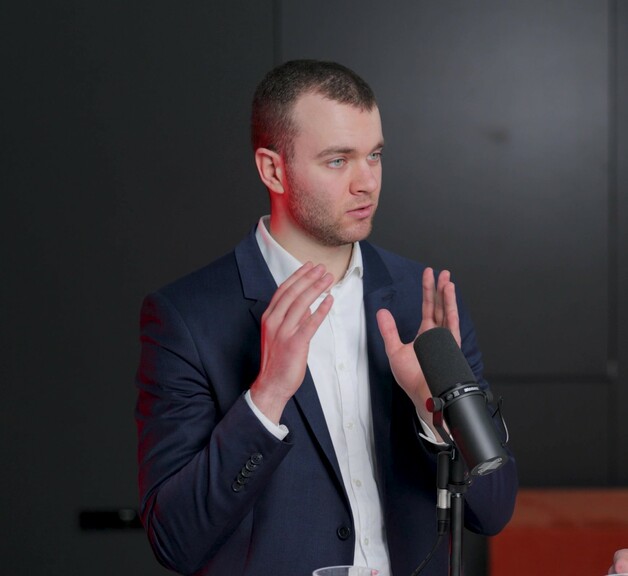 YouTube Interview Hochschule Karlsruhe Benjamin Lohrer